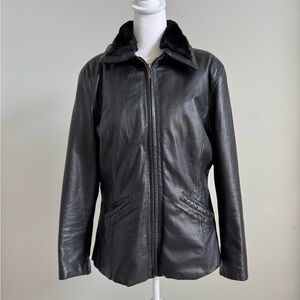 Wilson Black Leather Jacket with Removable Faux Fur Collar Y2K 90’s
